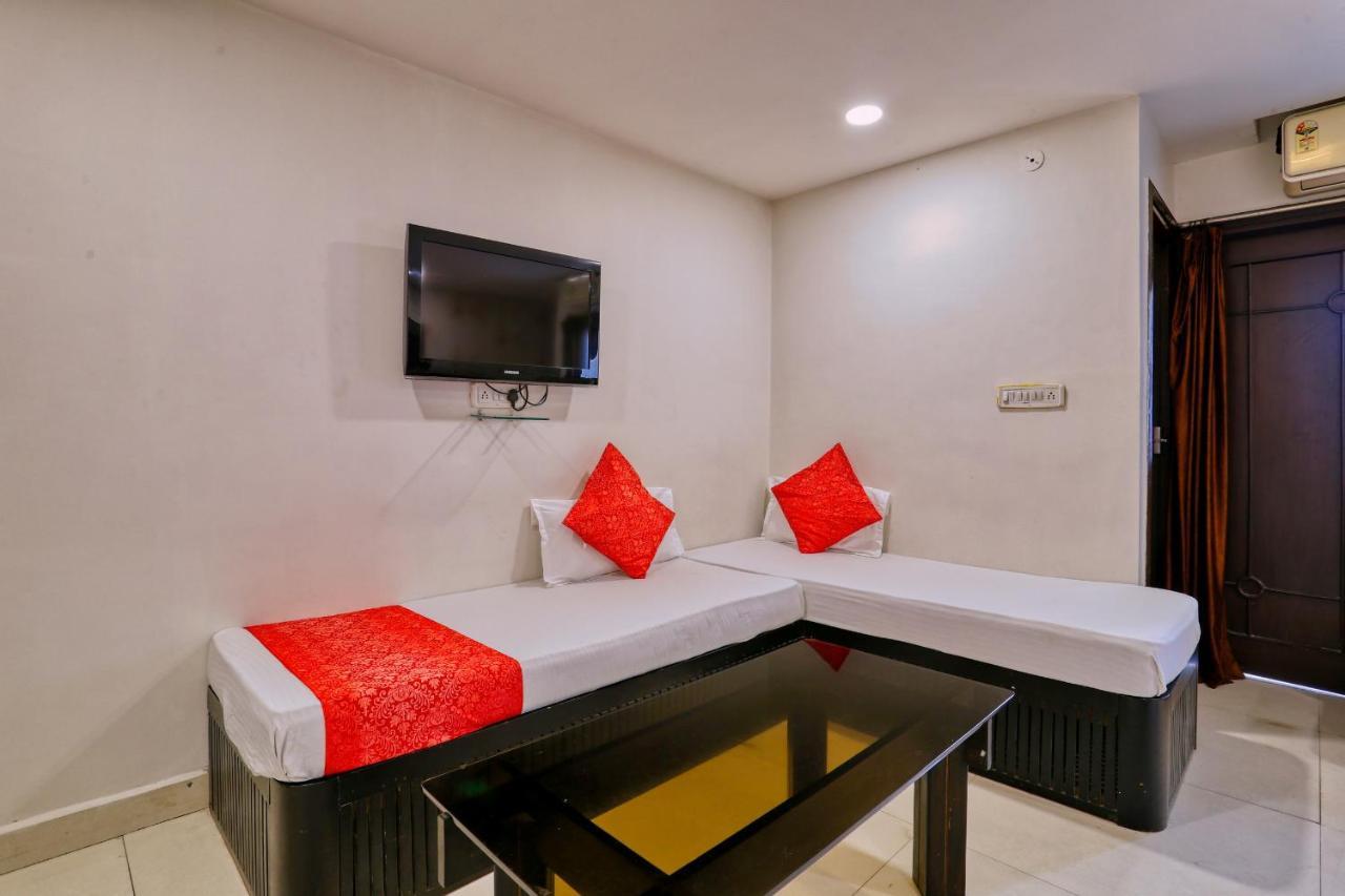 Hotel Galaxy Indore Exterior photo