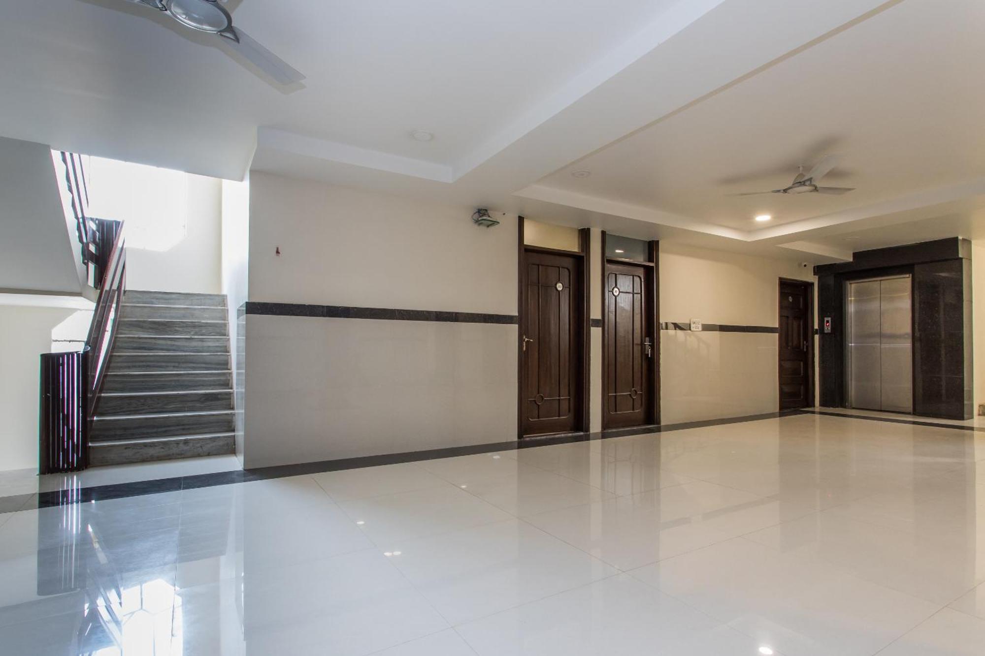 Hotel Galaxy Indore Exterior photo